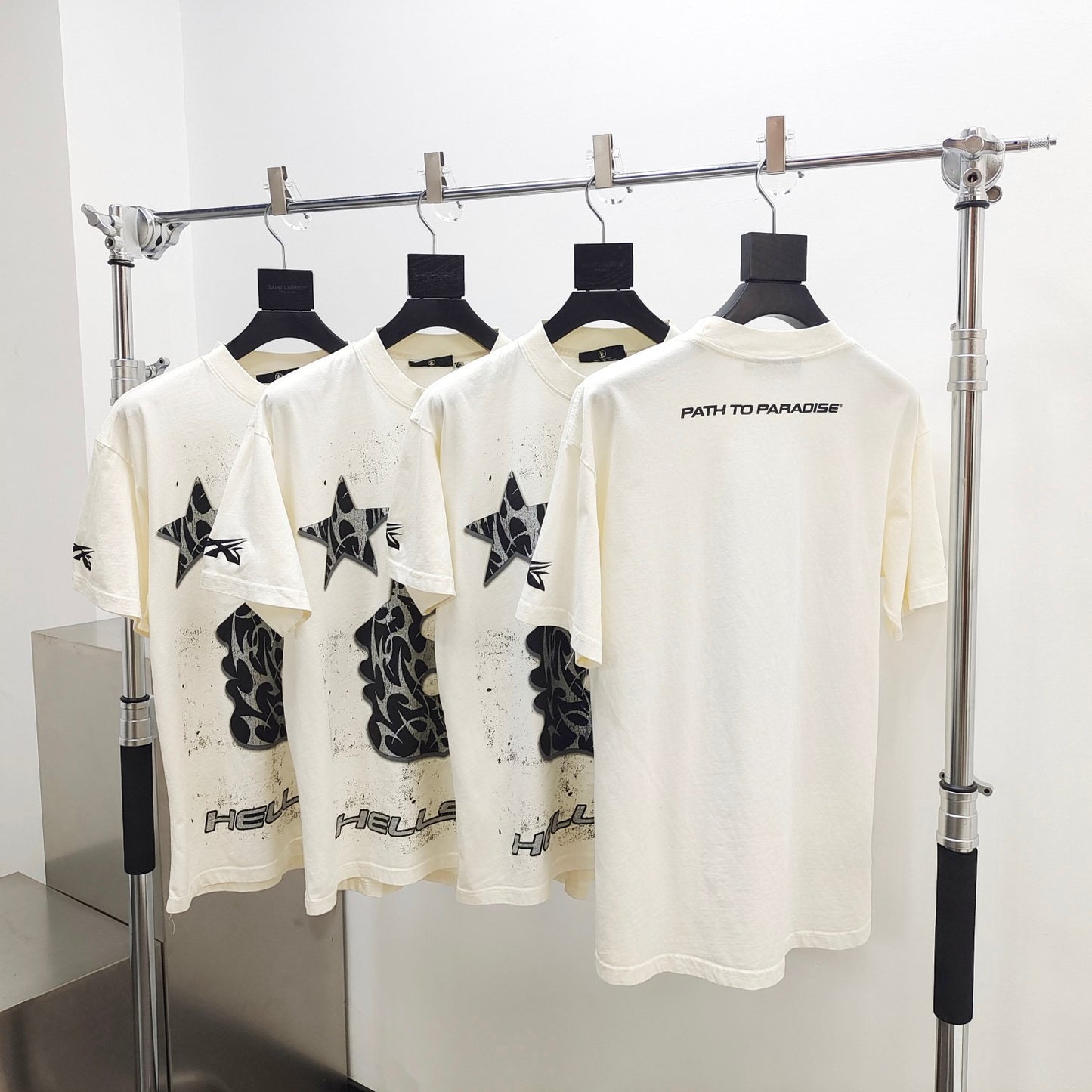 camiseta blanca