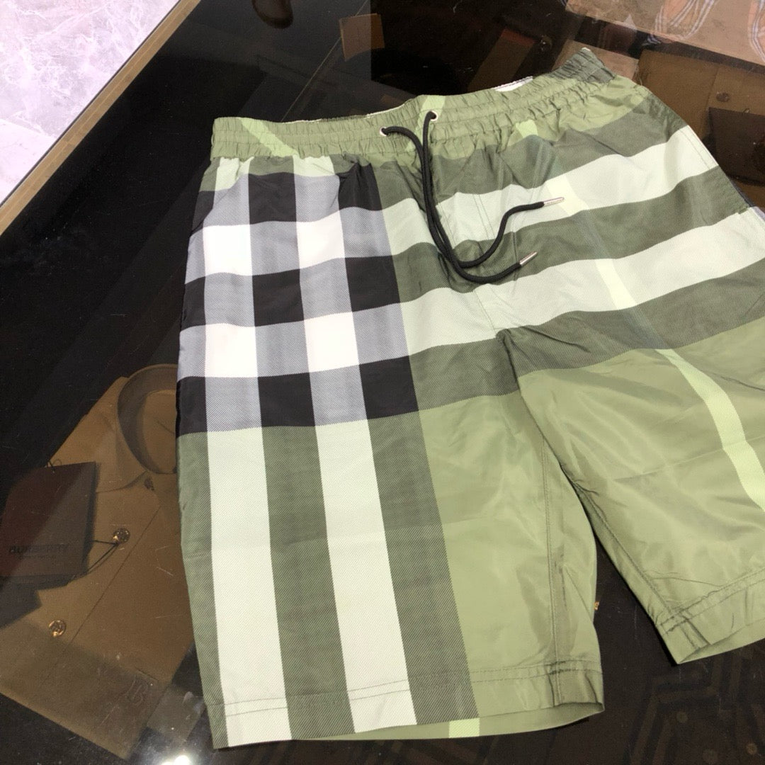 Mehrfarbige Shorts