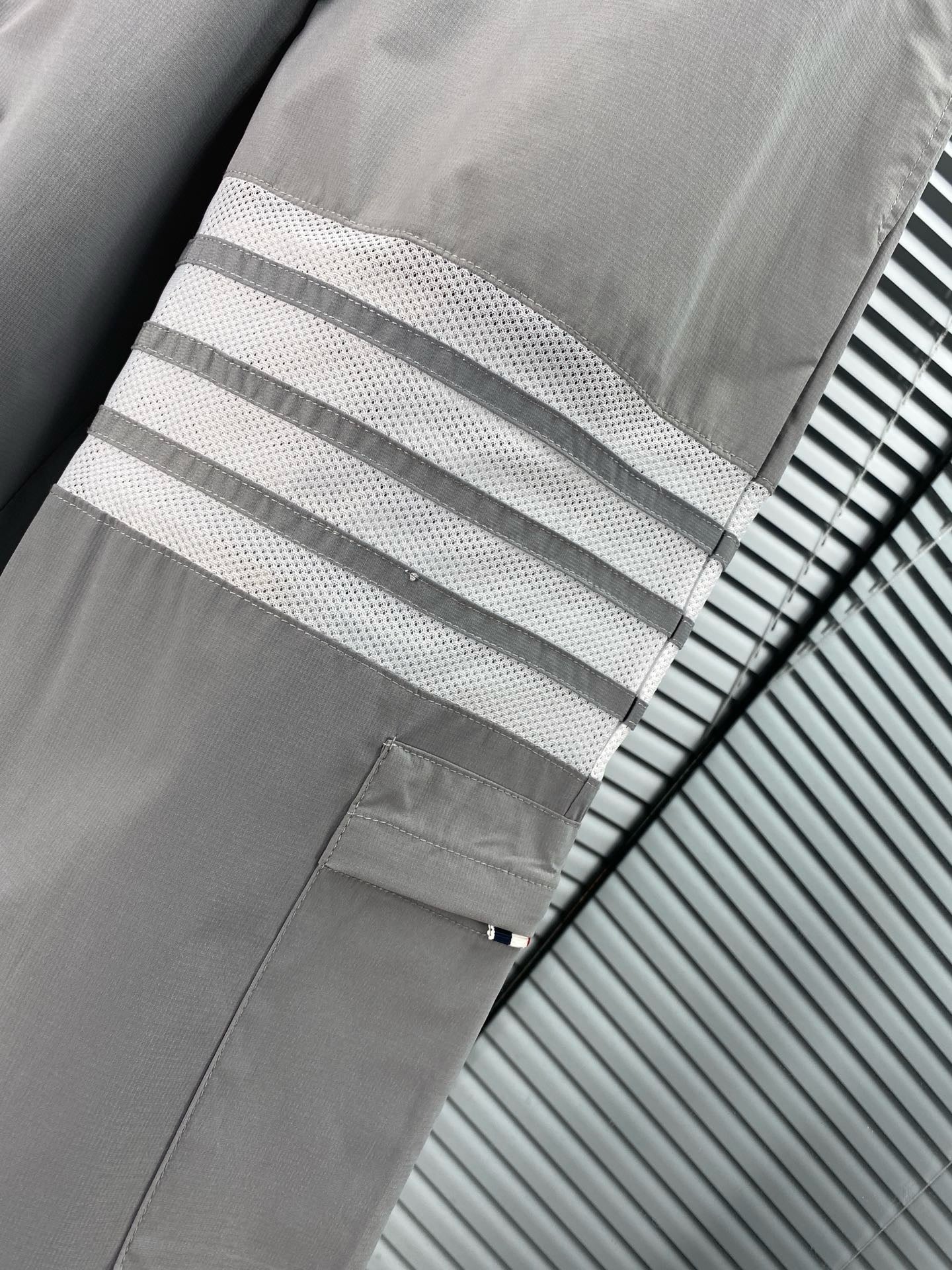 Mehrfarbige Hose