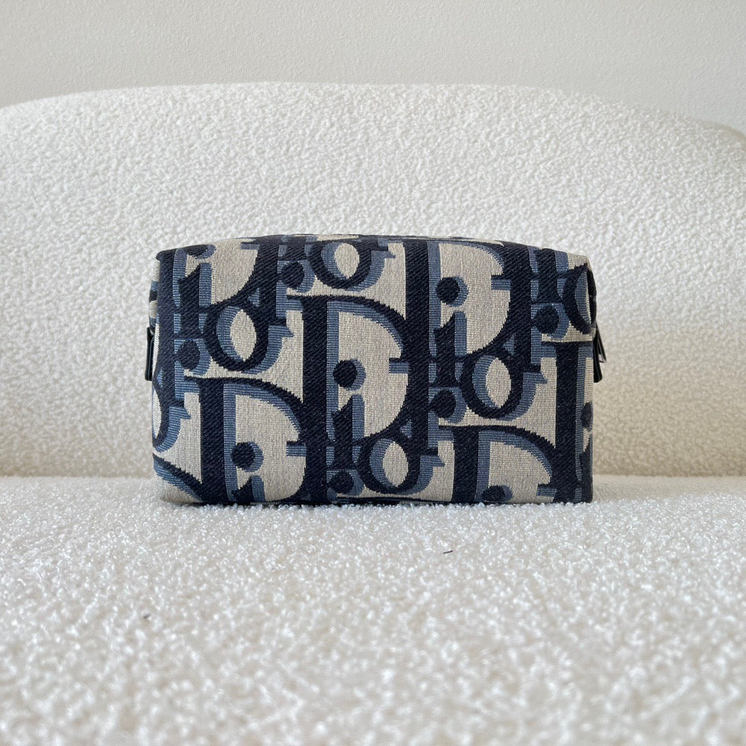 Blaue und schwarzgraue Tasche