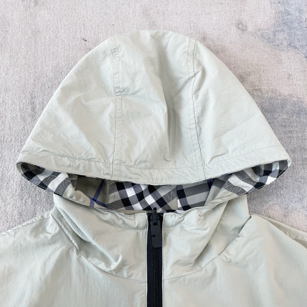 Mehrfarbige Jacke