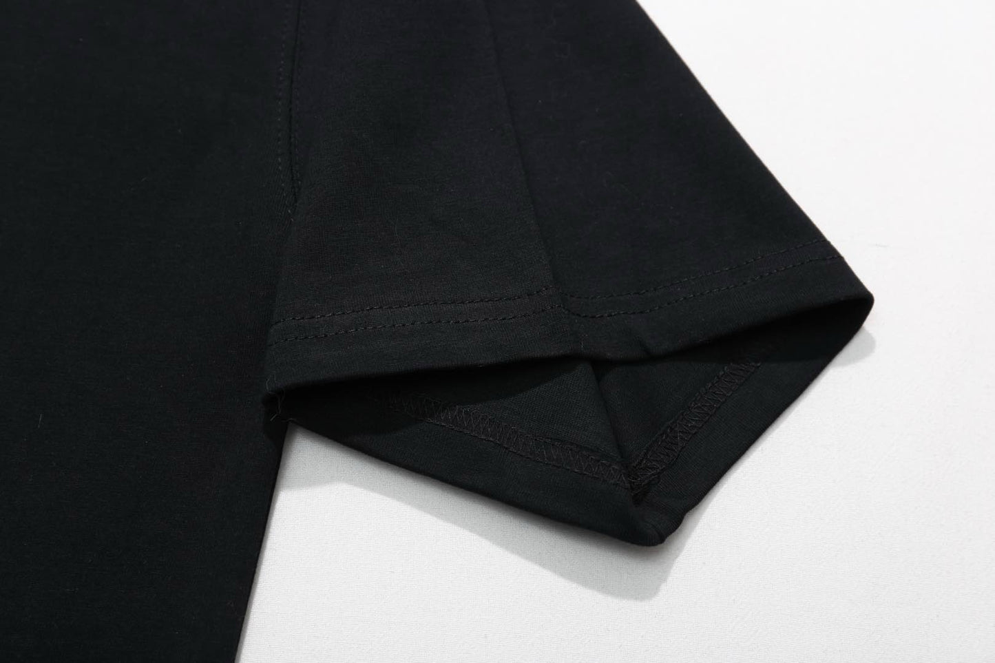 Schwarzes T-Shirt
