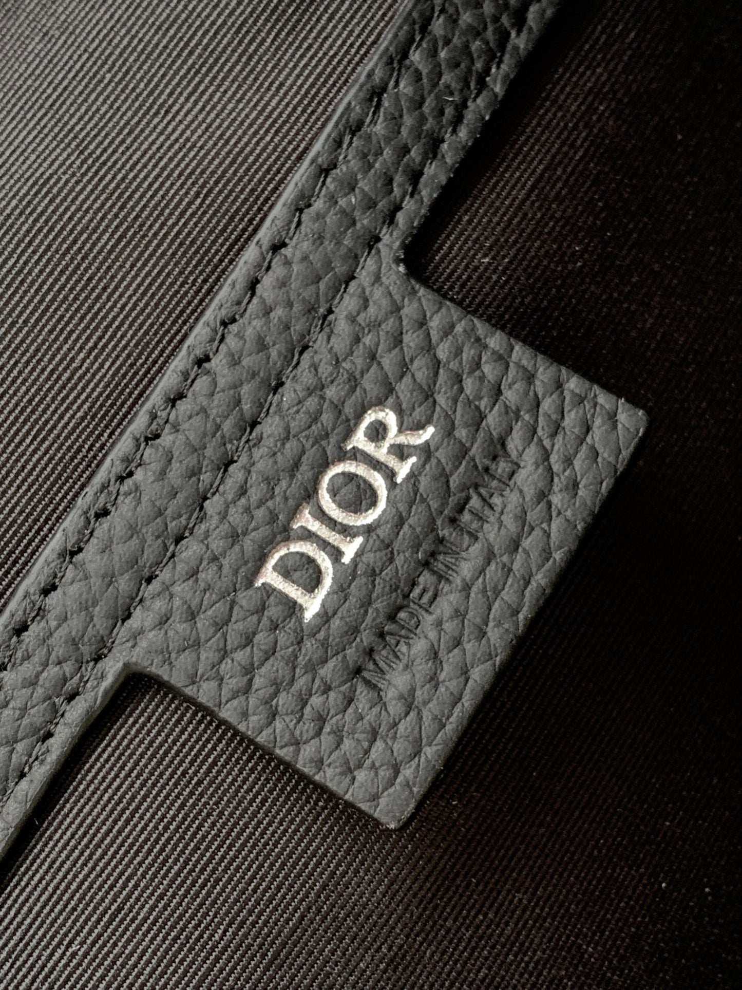 Bolso color albaricoque y negro