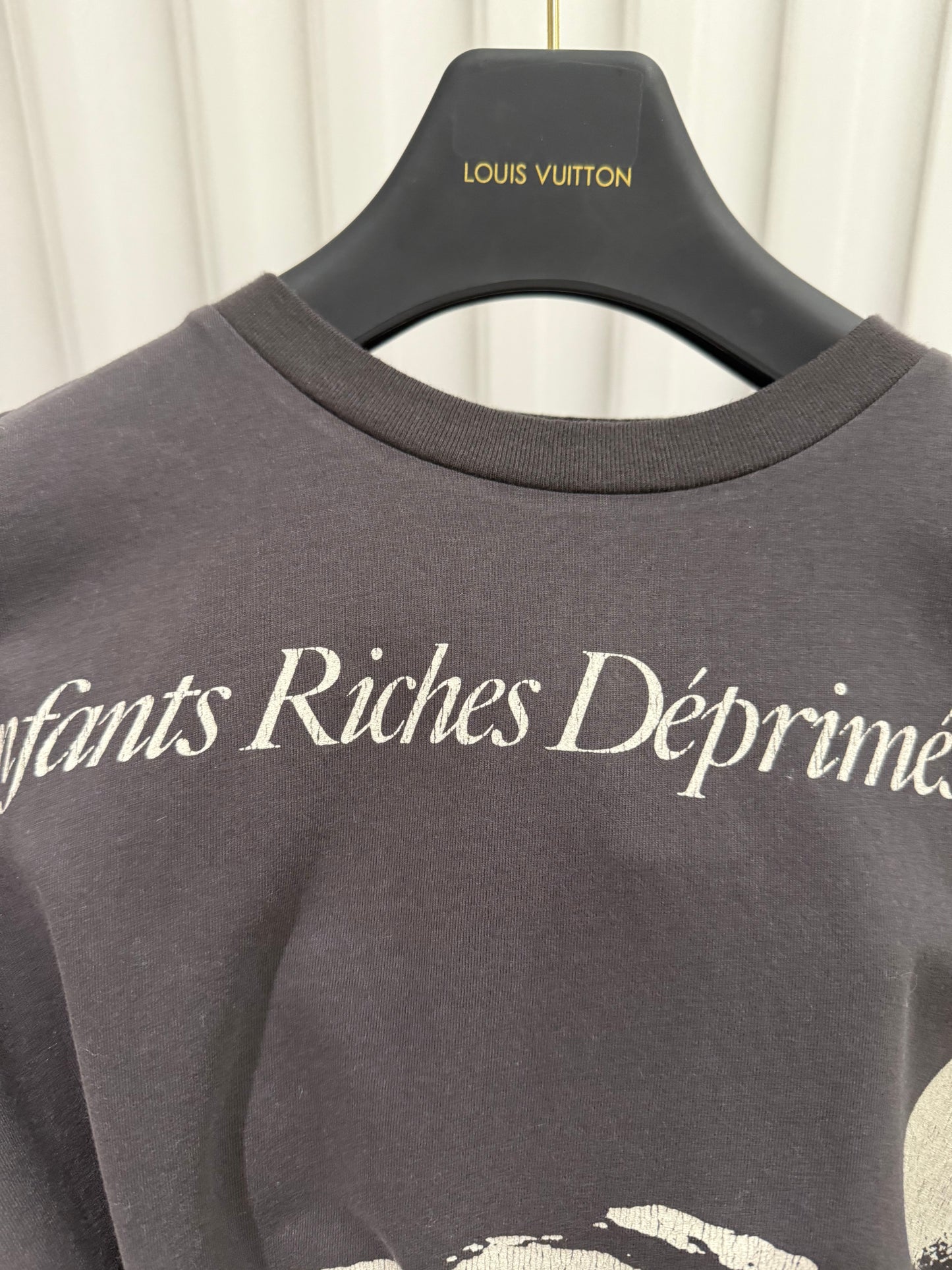 Schwarzes T-Shirt