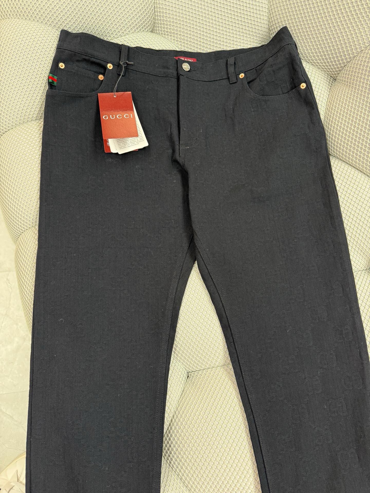 Pantalón negro