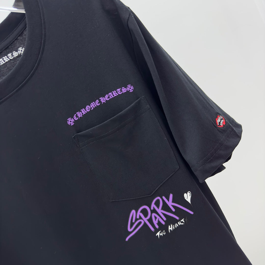 camiseta negra