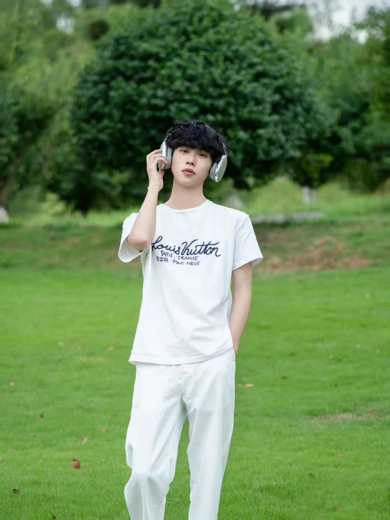 White T-Shirt
