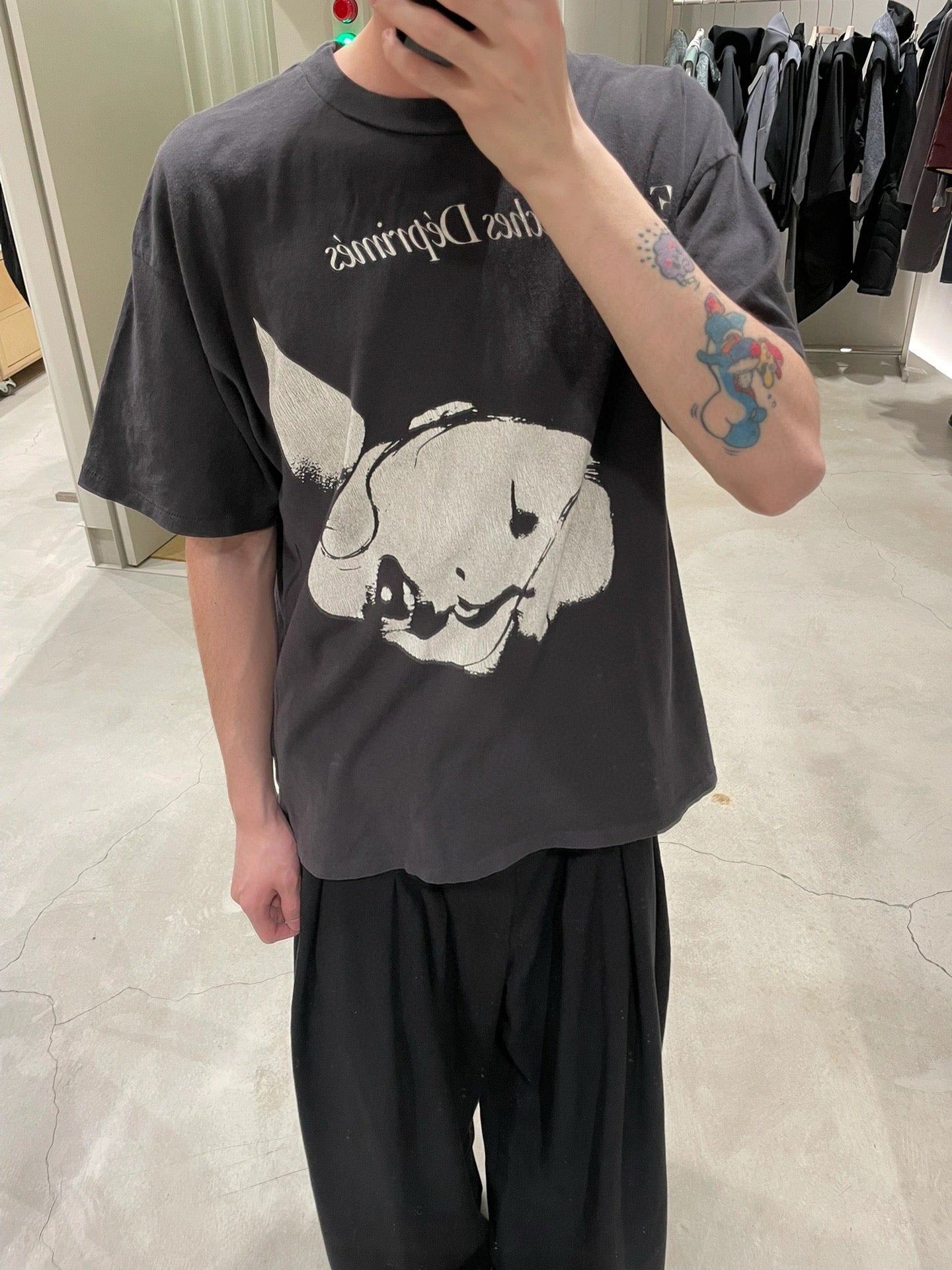 Schwarzes T-Shirt