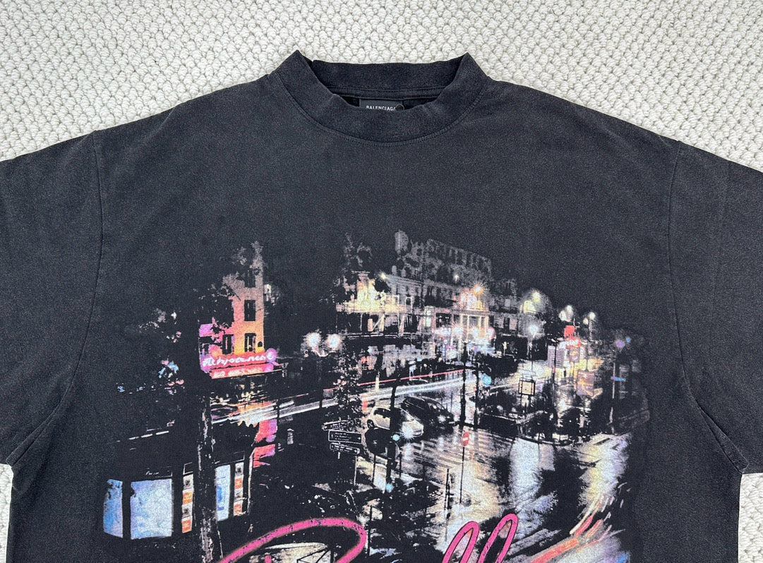 camiseta negra