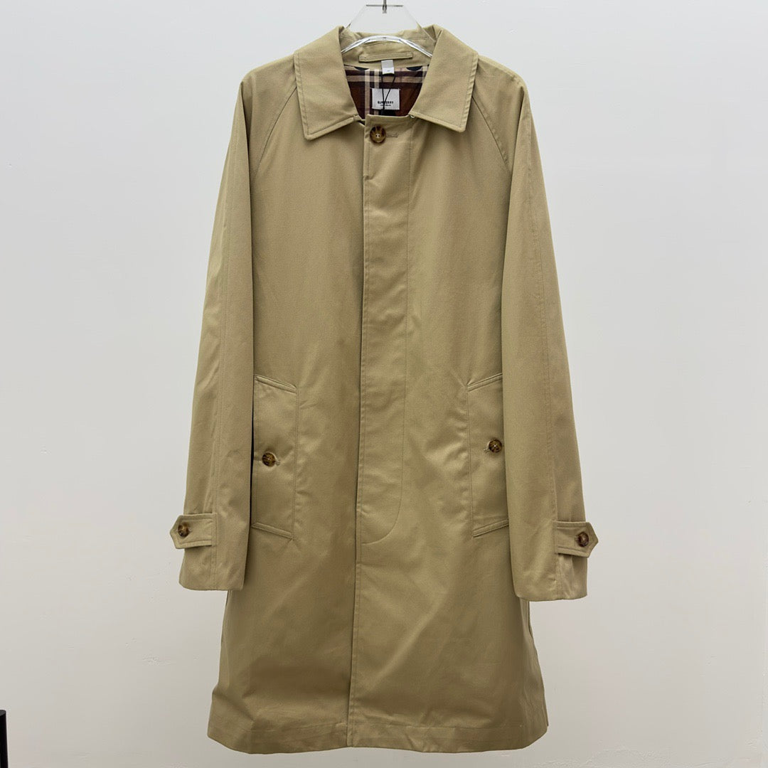 Chaqueta color caqui