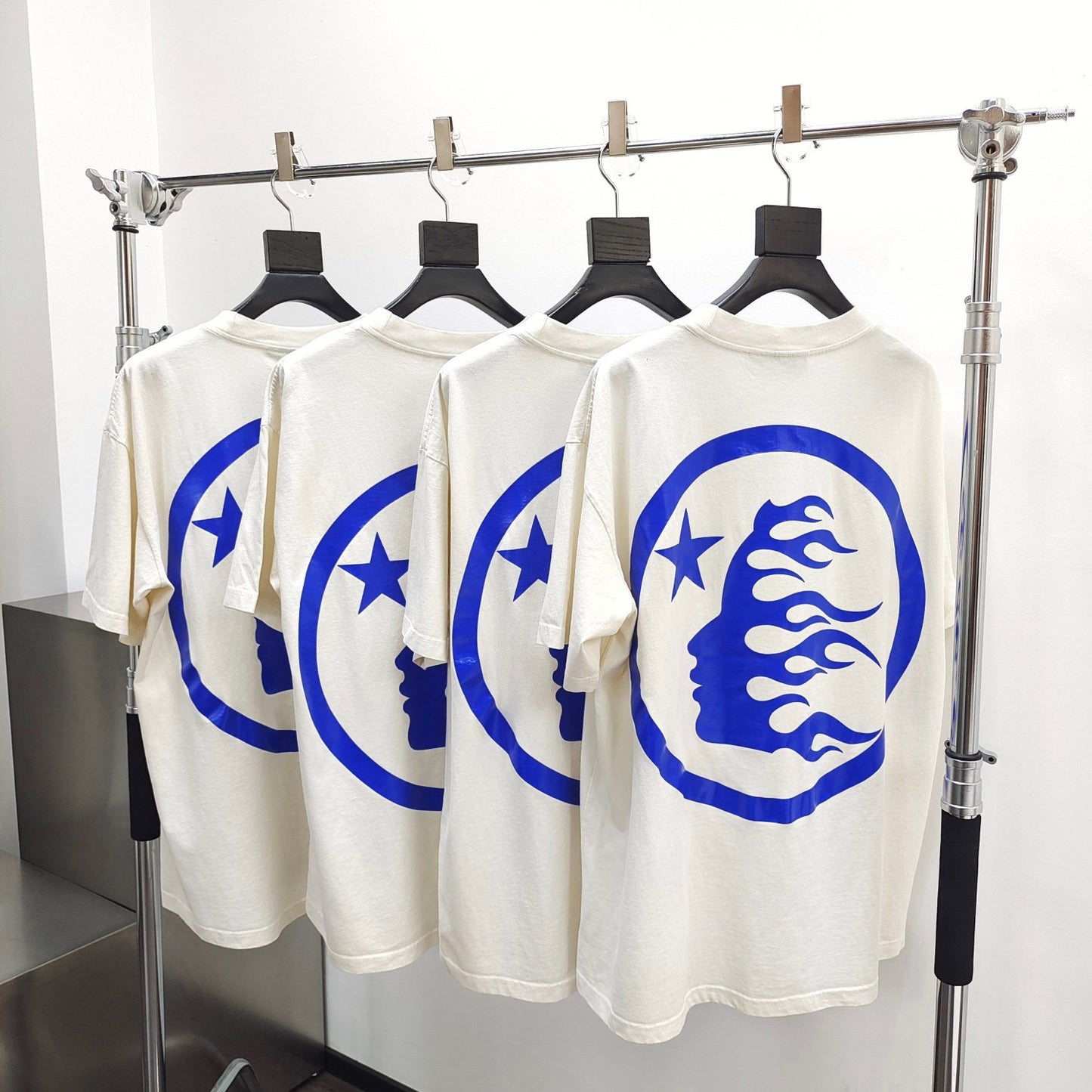 camiseta blanca