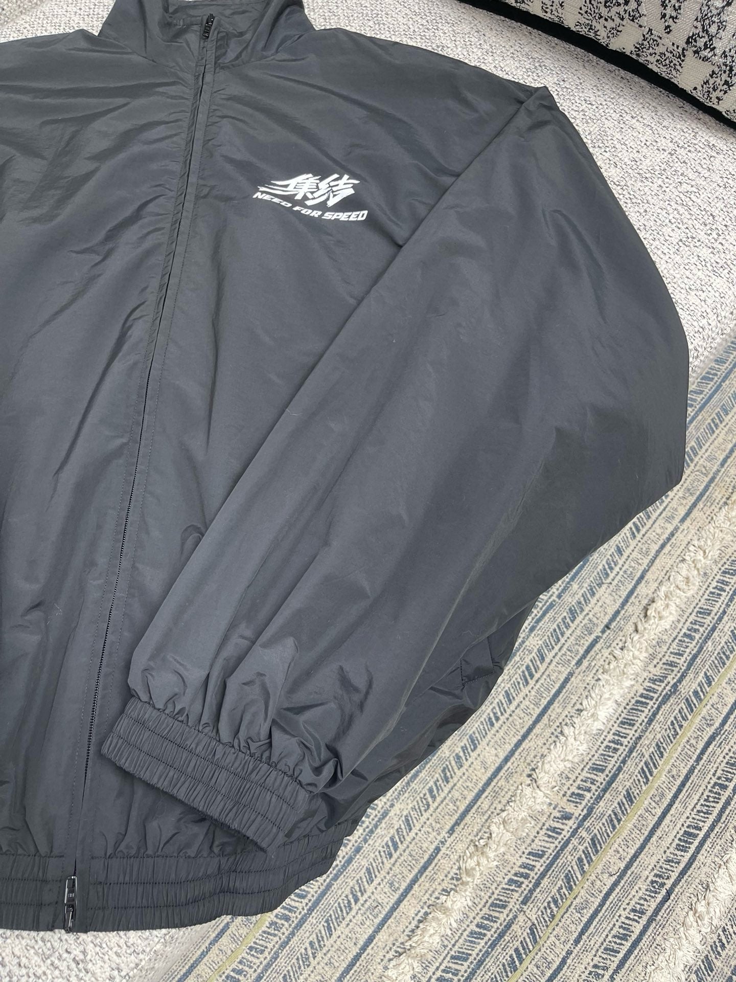 Chaqueta negra