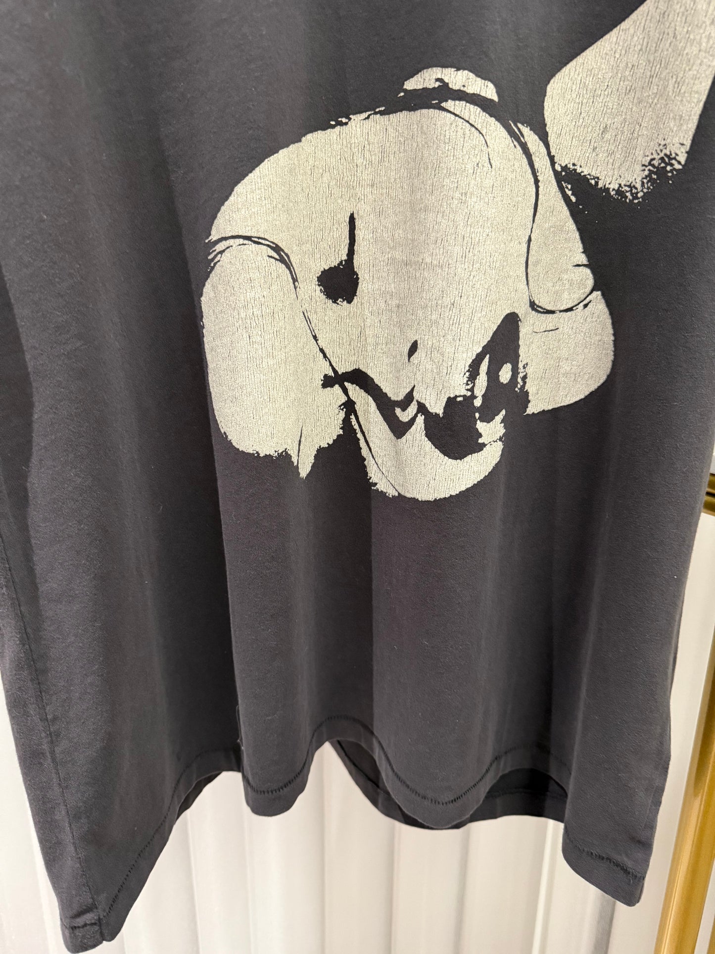 Schwarzes T-Shirt