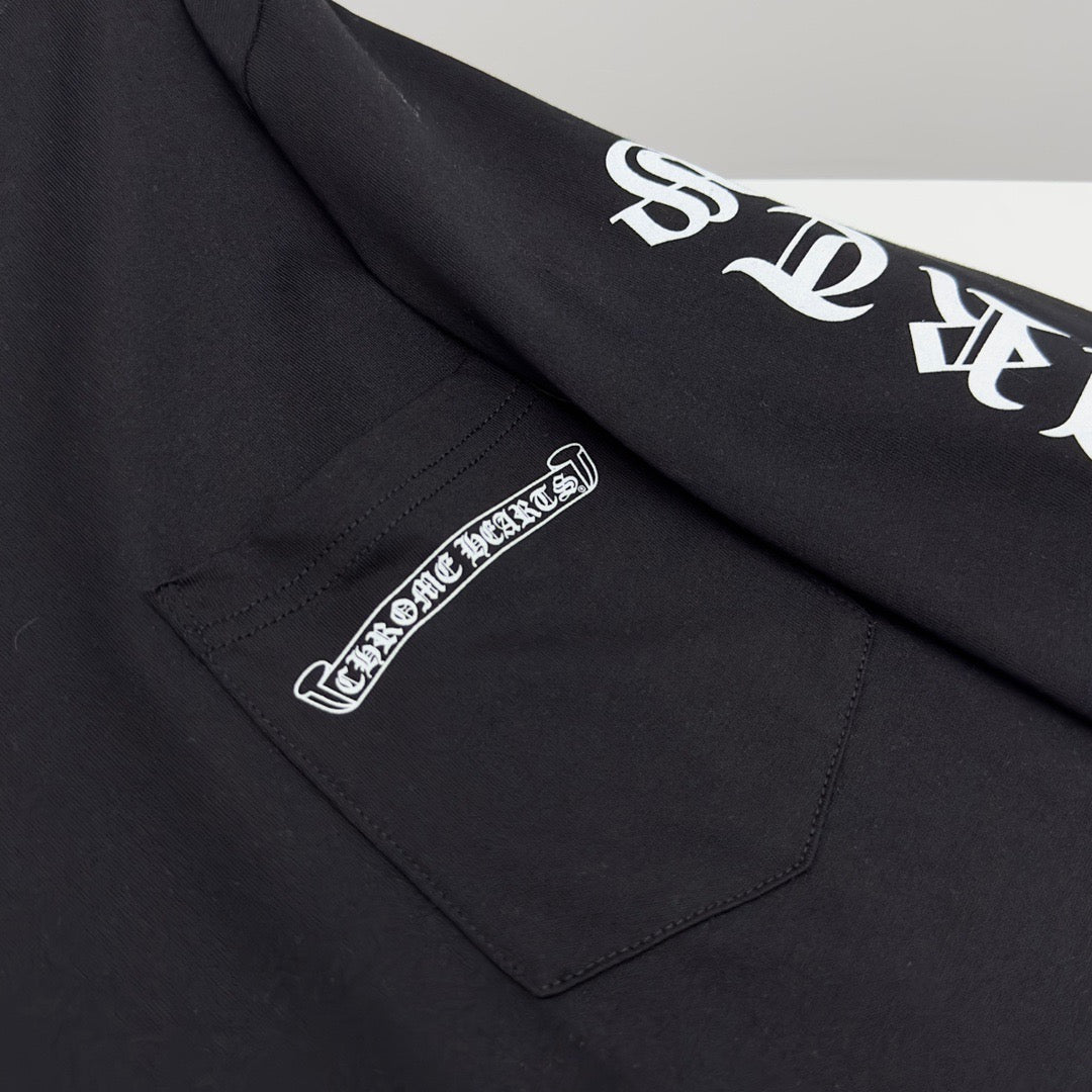 Camiseta en blanco y negro