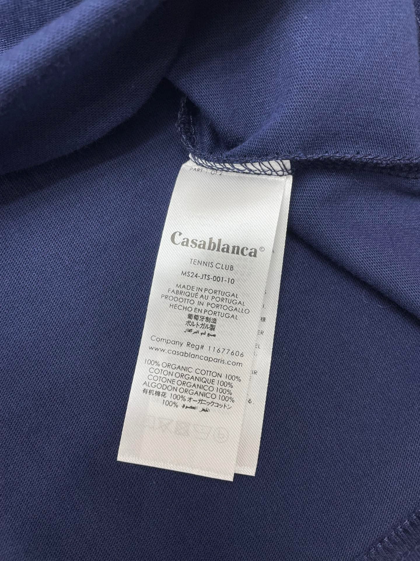 camiseta azul