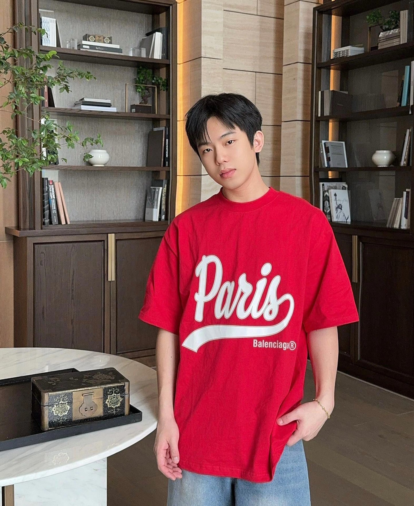 Rotes T-Shirt