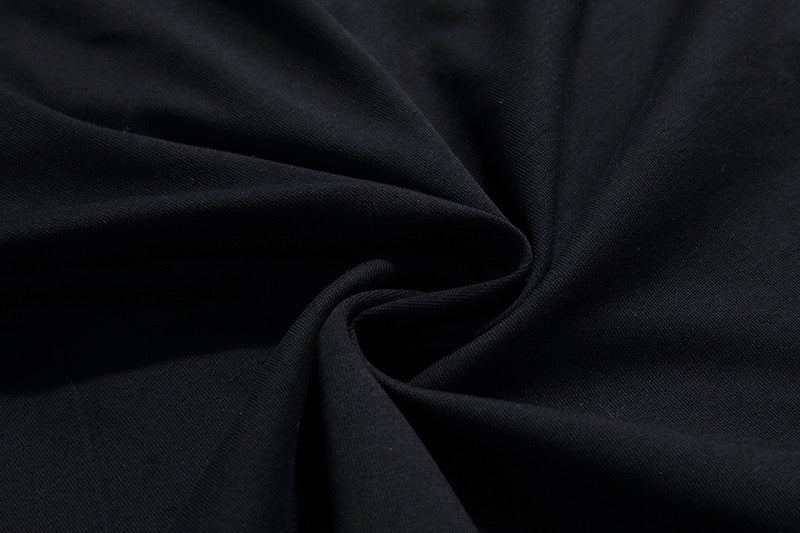 Camiseta blanca y negra