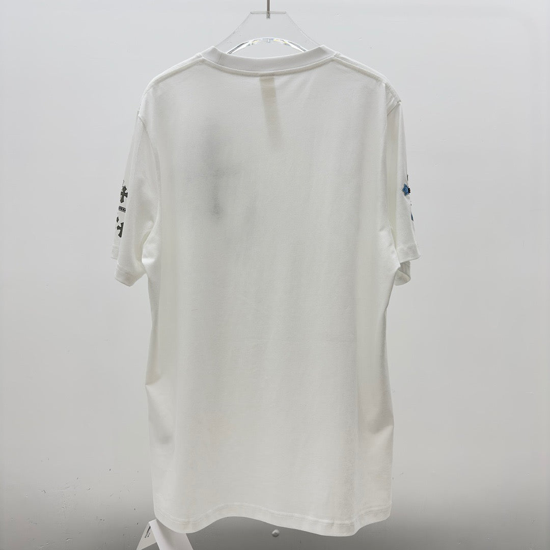 Camiseta en blanco y negro