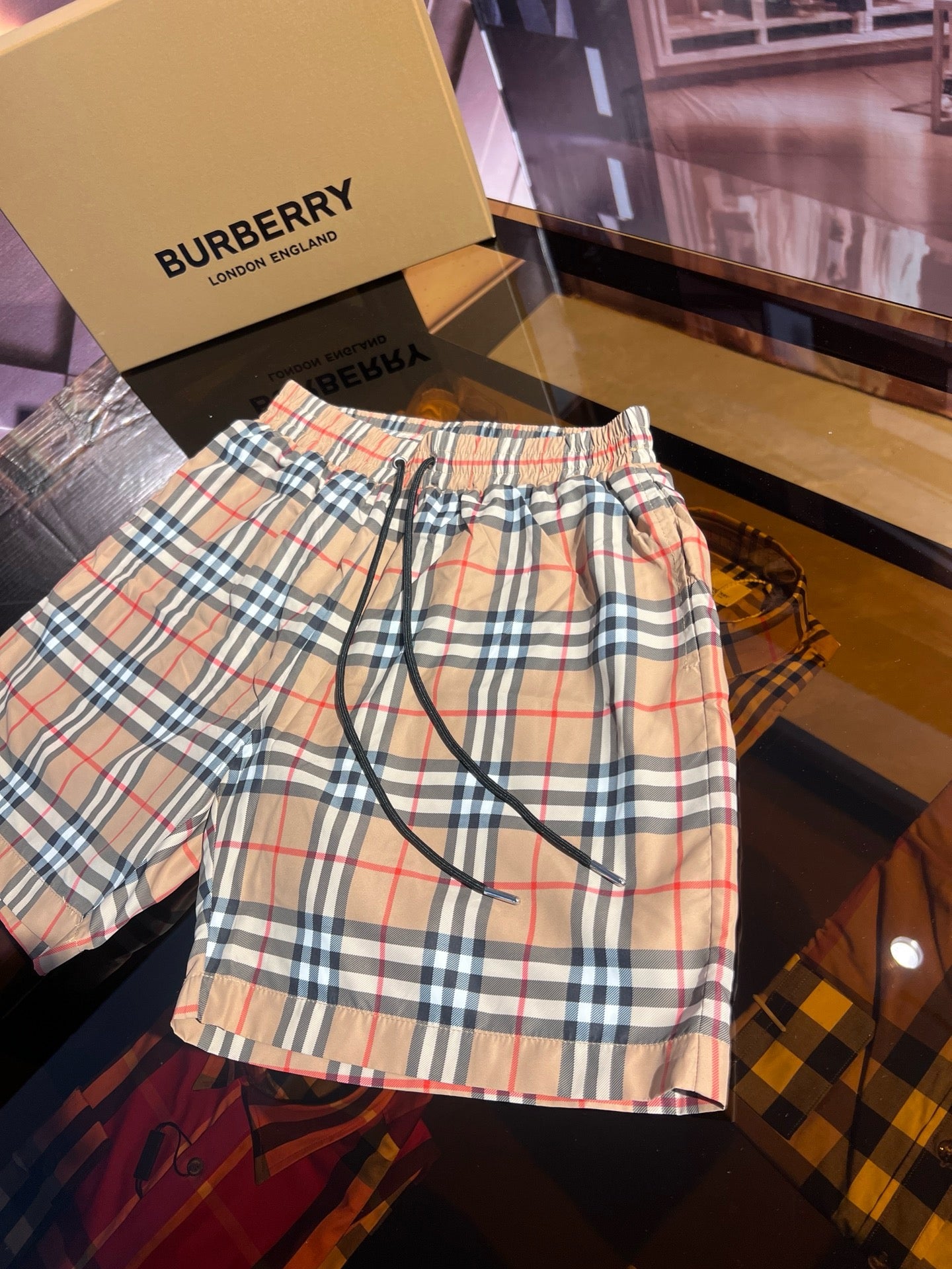 Multi-Colors Short