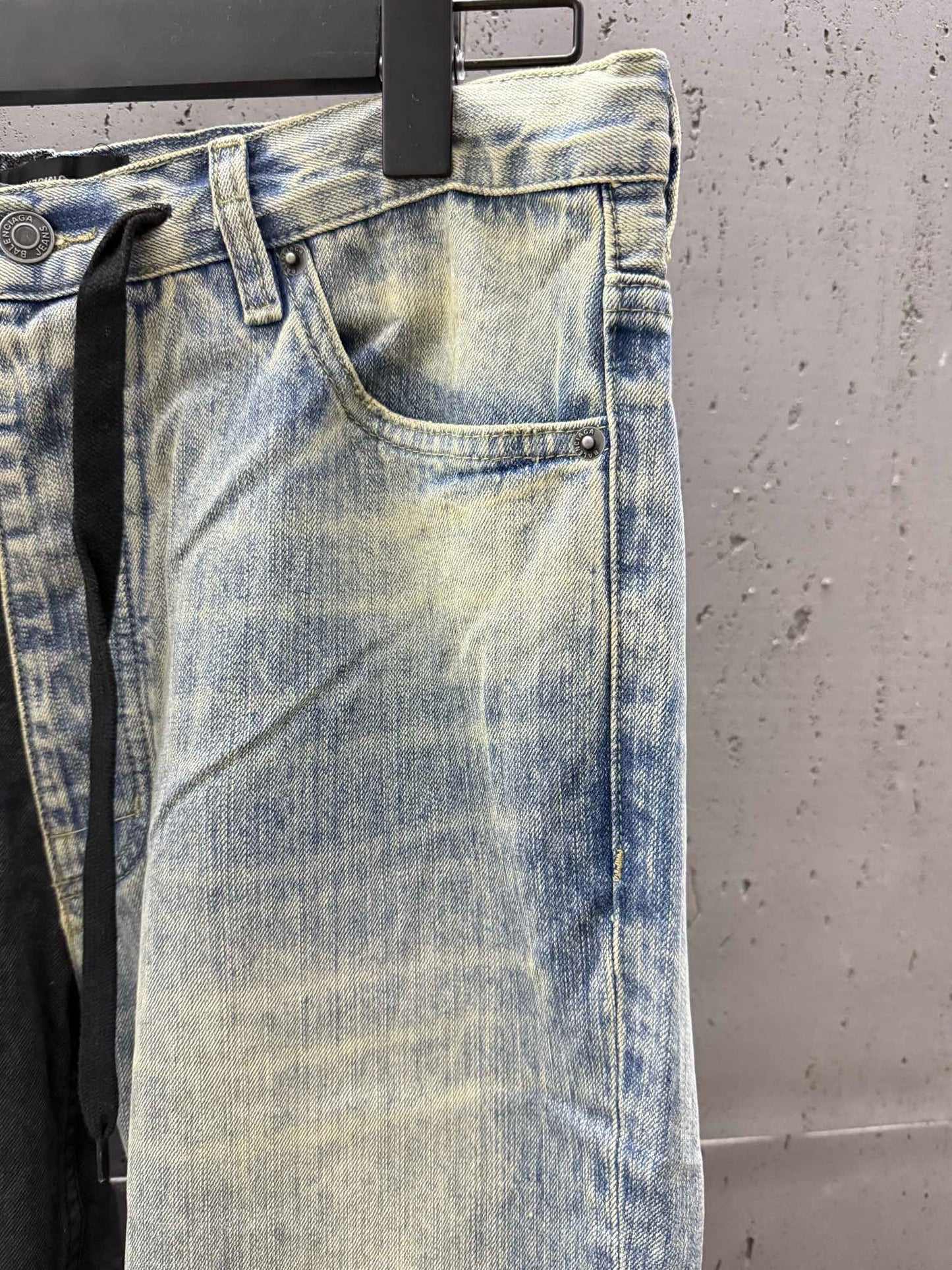 Pantalón negro azul
