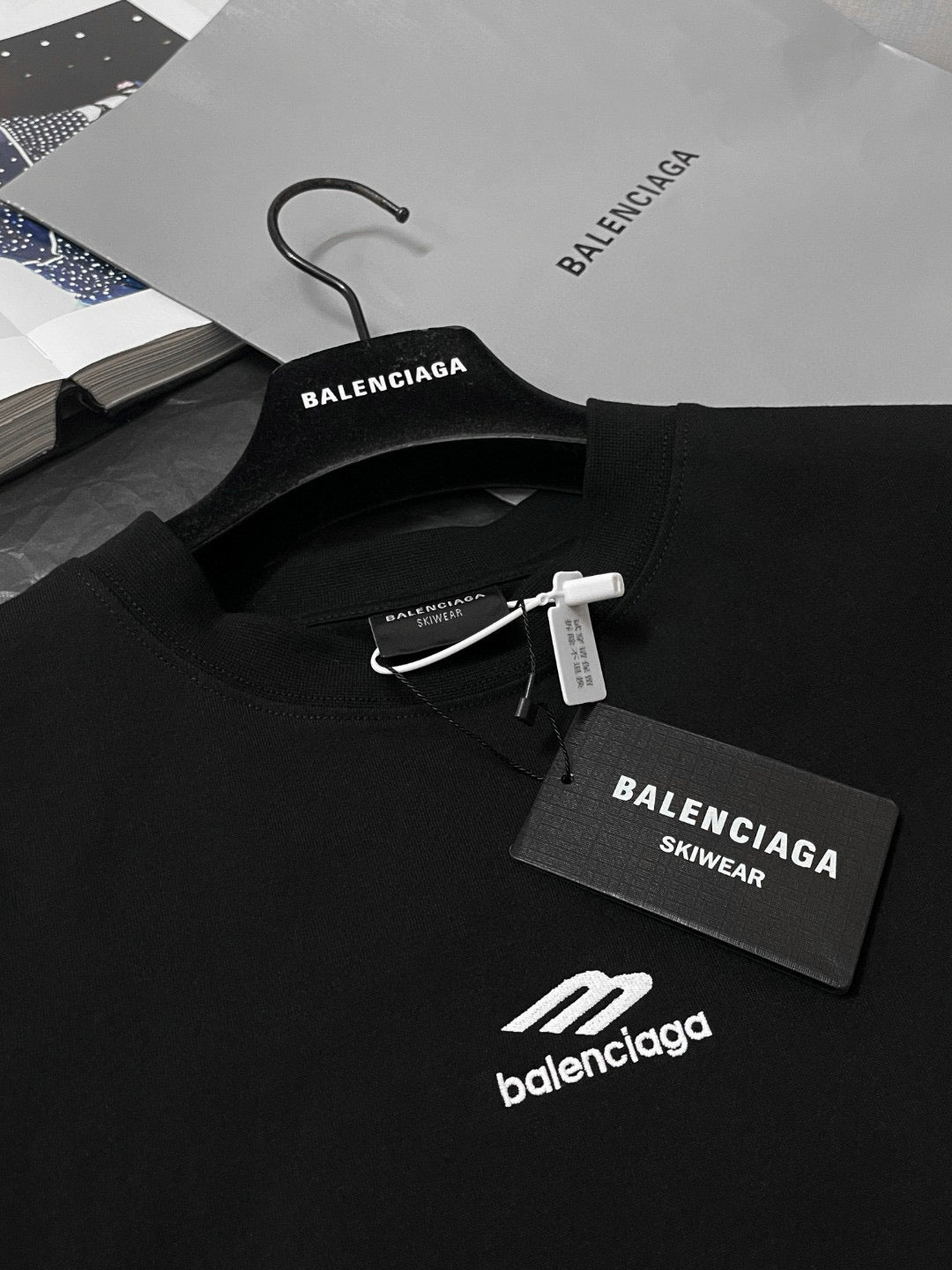 Camiseta negra