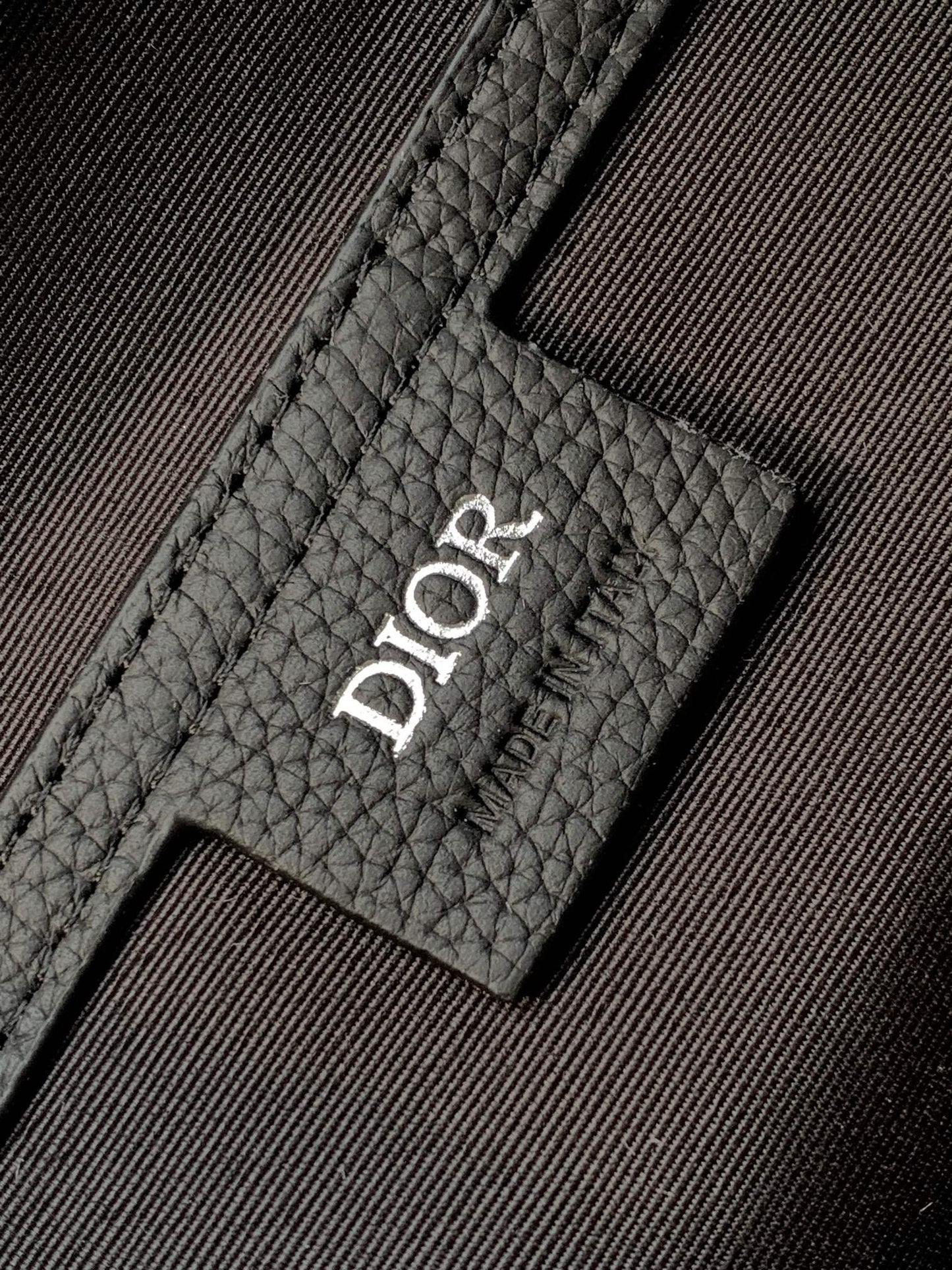 Bolso color albaricoque y negro