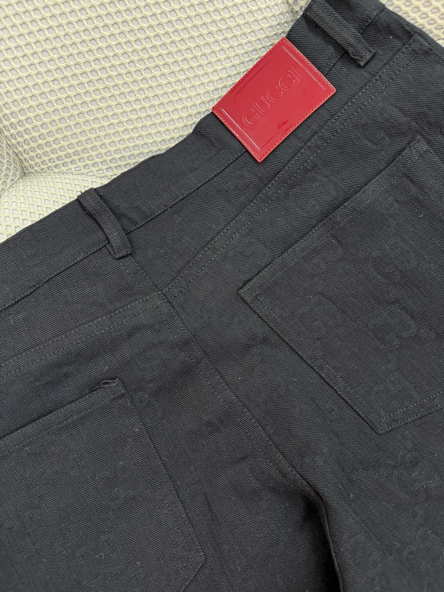 Pantalón negro