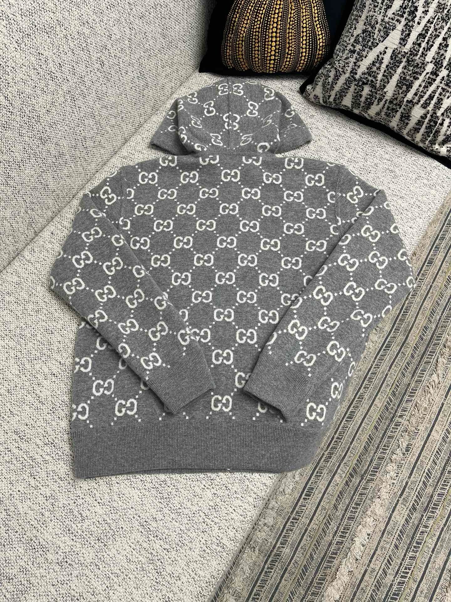 Graue Jacke