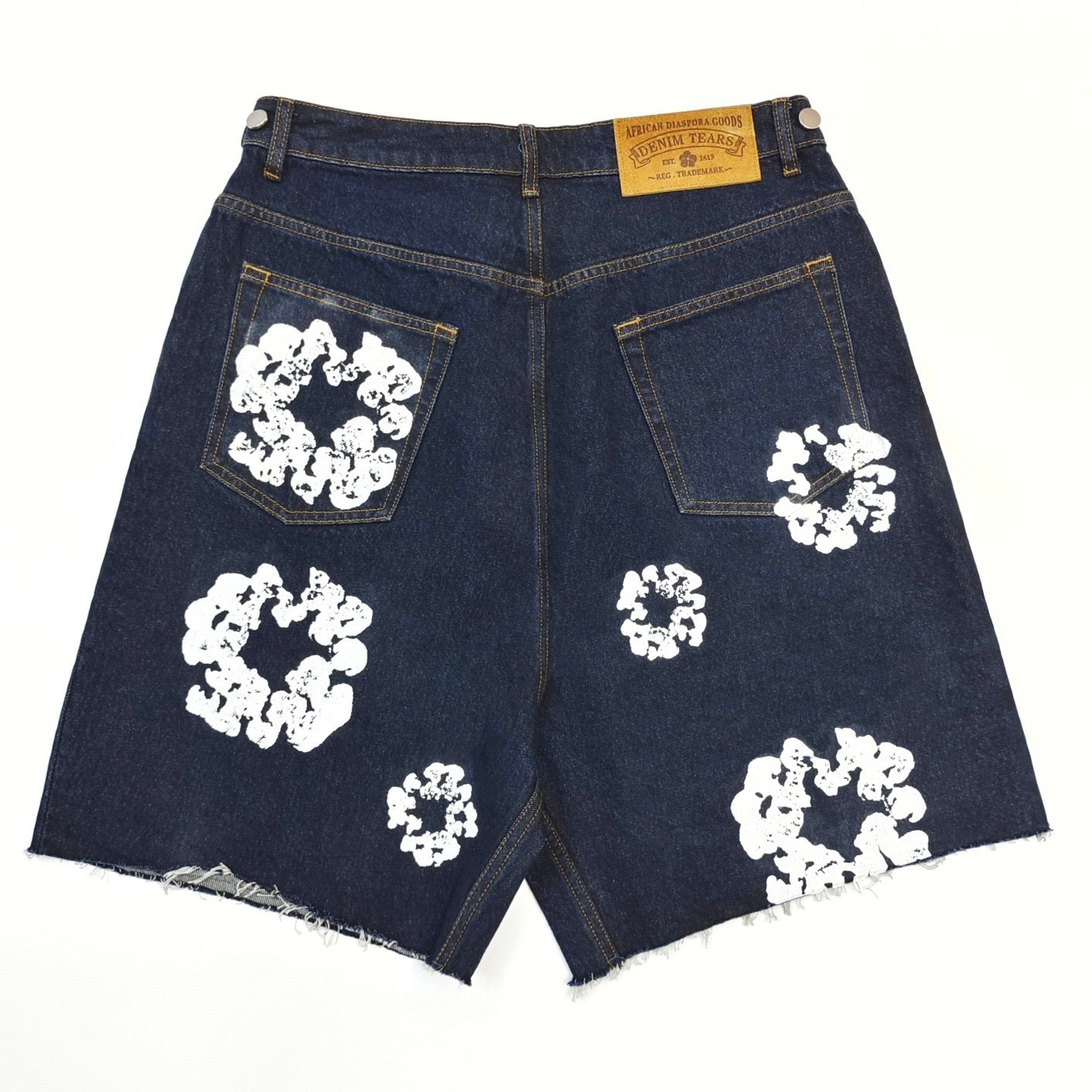Dunkelschwarze Shorts