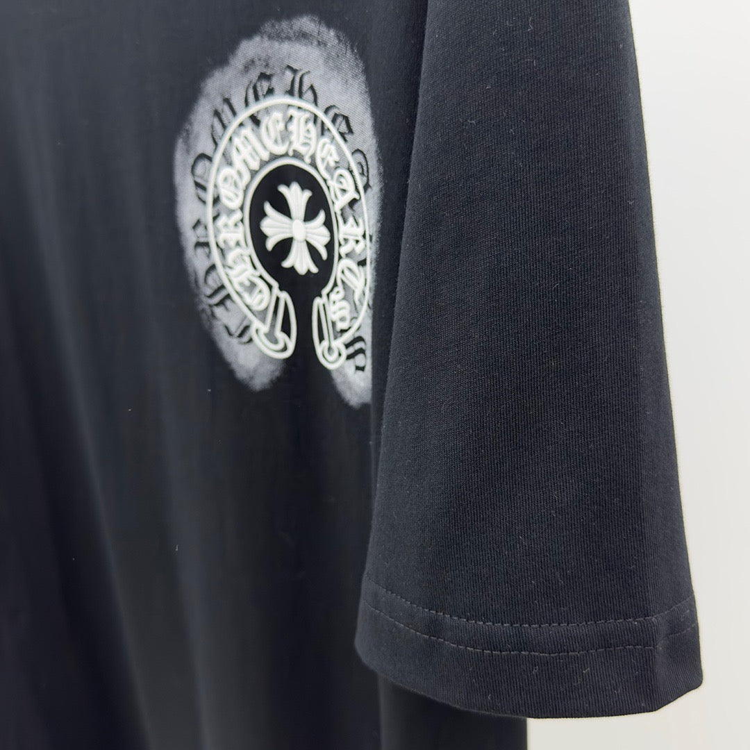 camiseta negra