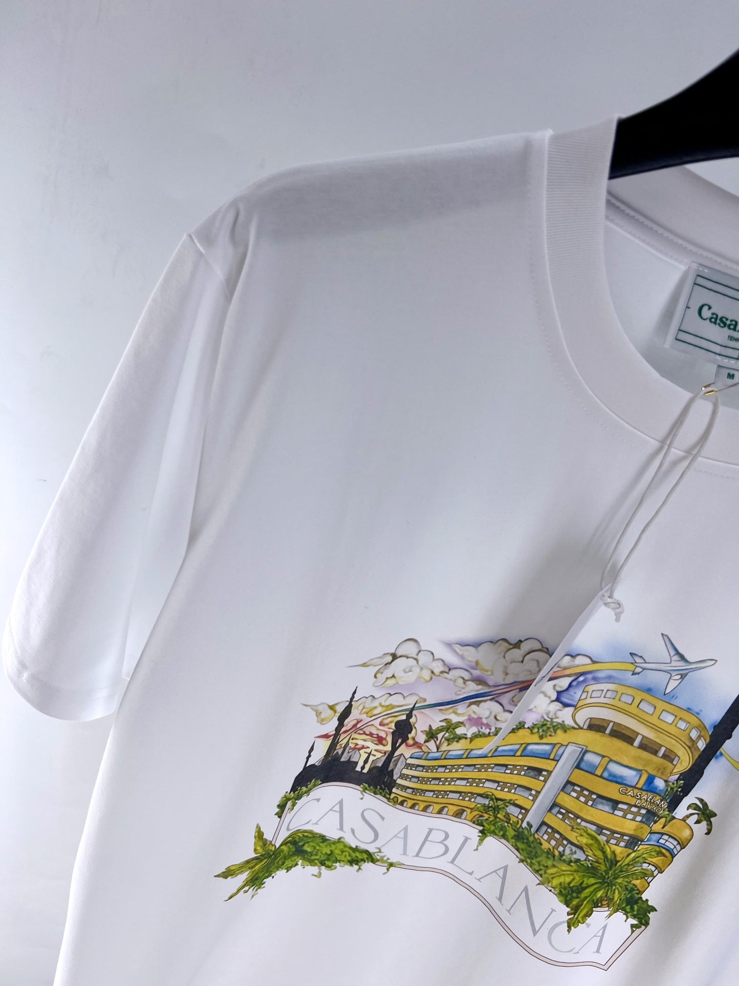 Blau-weißes T-Shirt