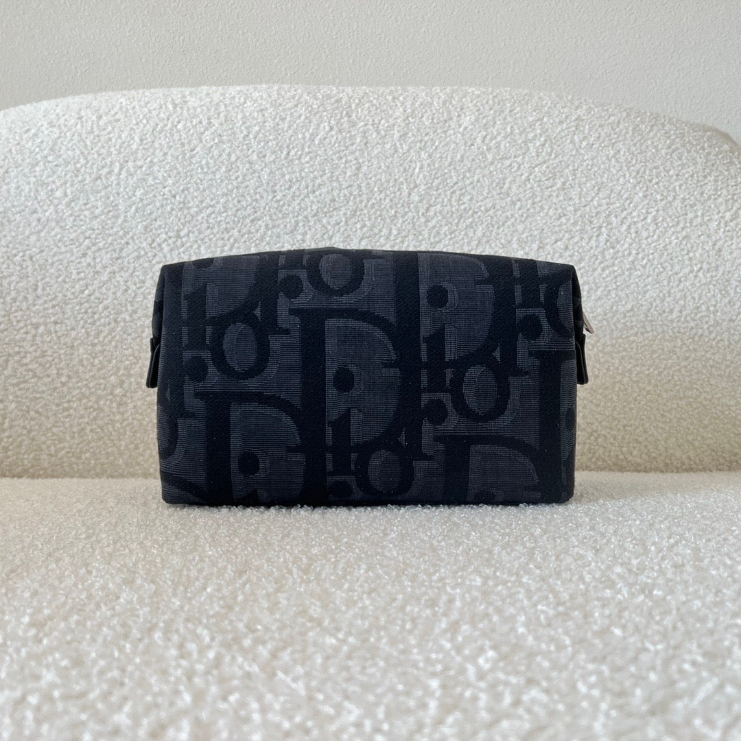 Blaue und schwarzgraue Tasche