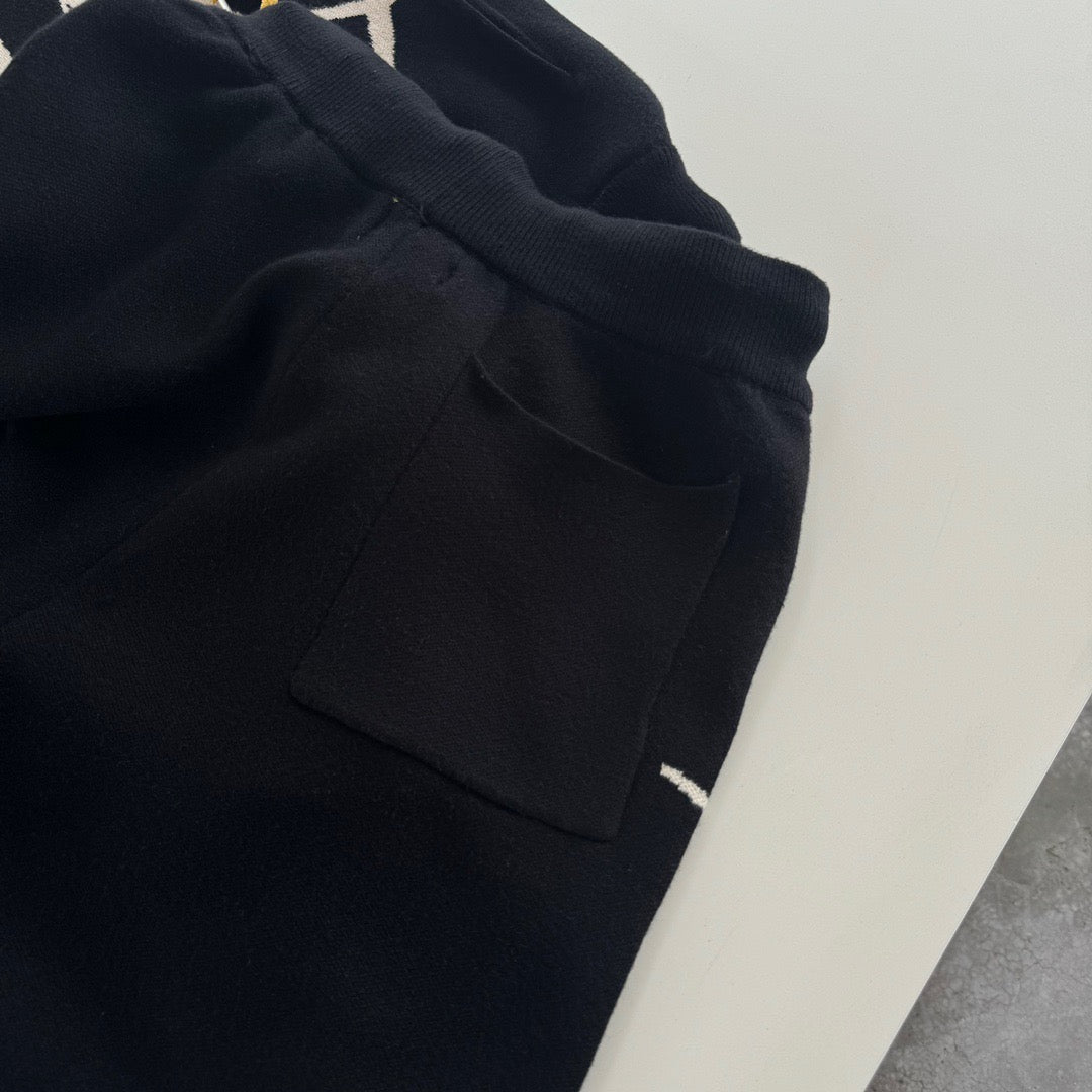 Black Short