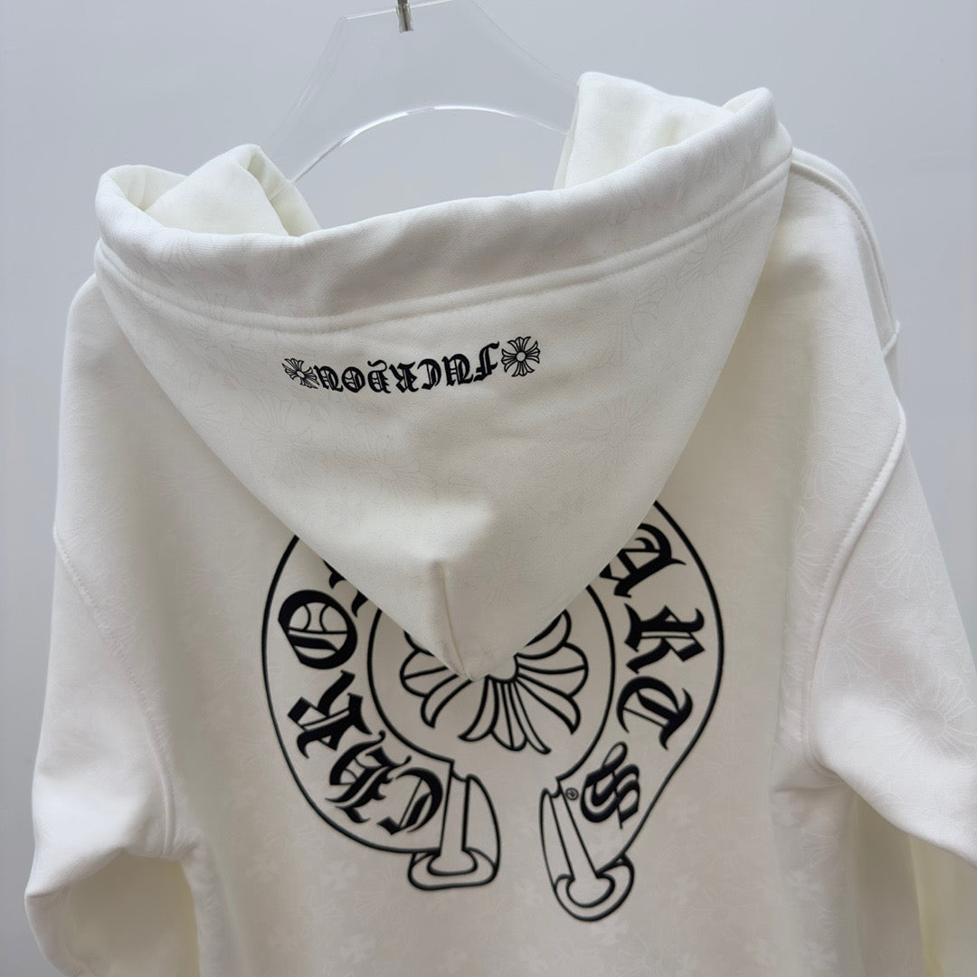 Chaqueta blanca y negra