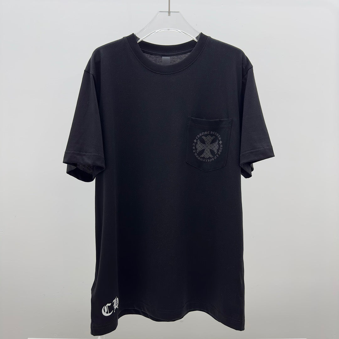 Schwarzes T-Shirt