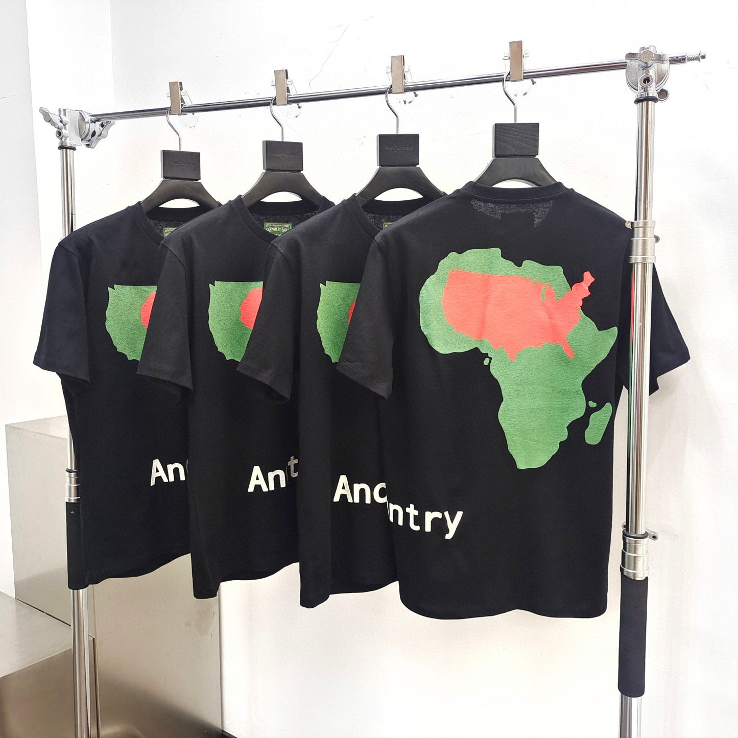 Mehrfarbiges T-Shirt
