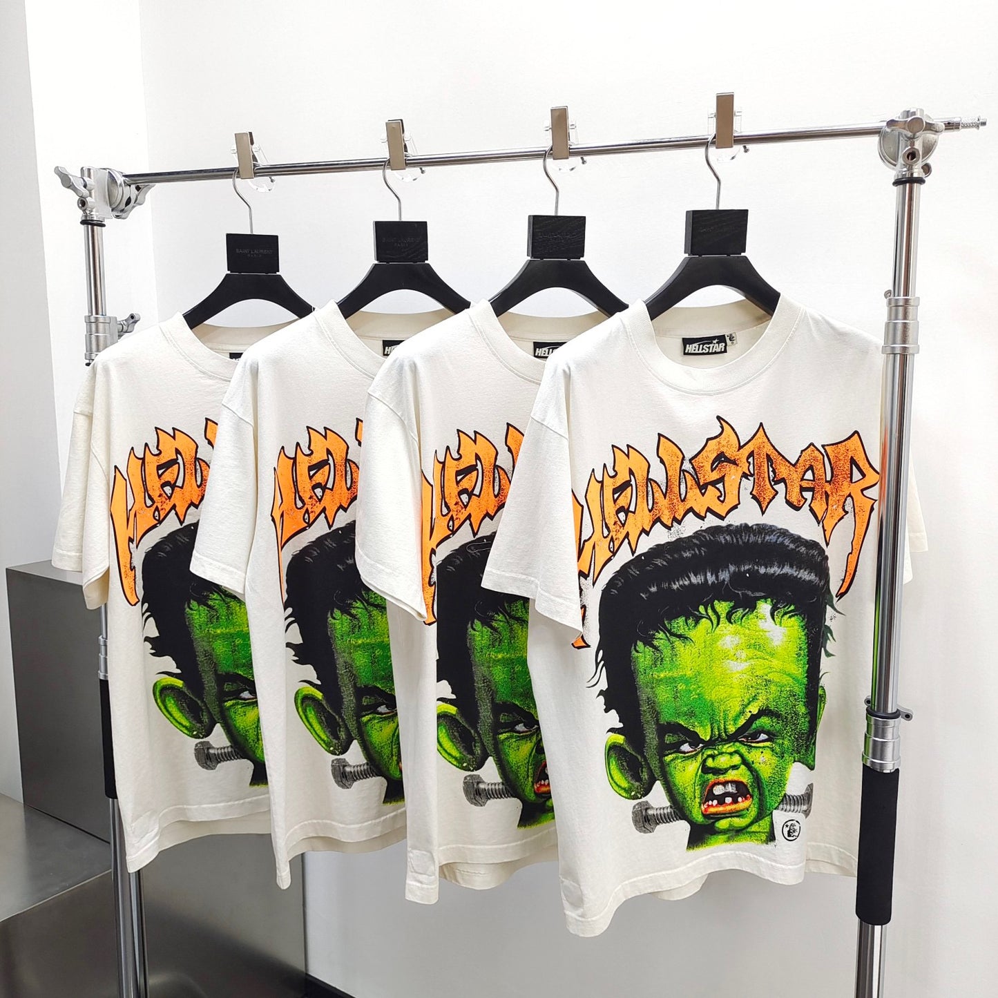 camiseta blanca