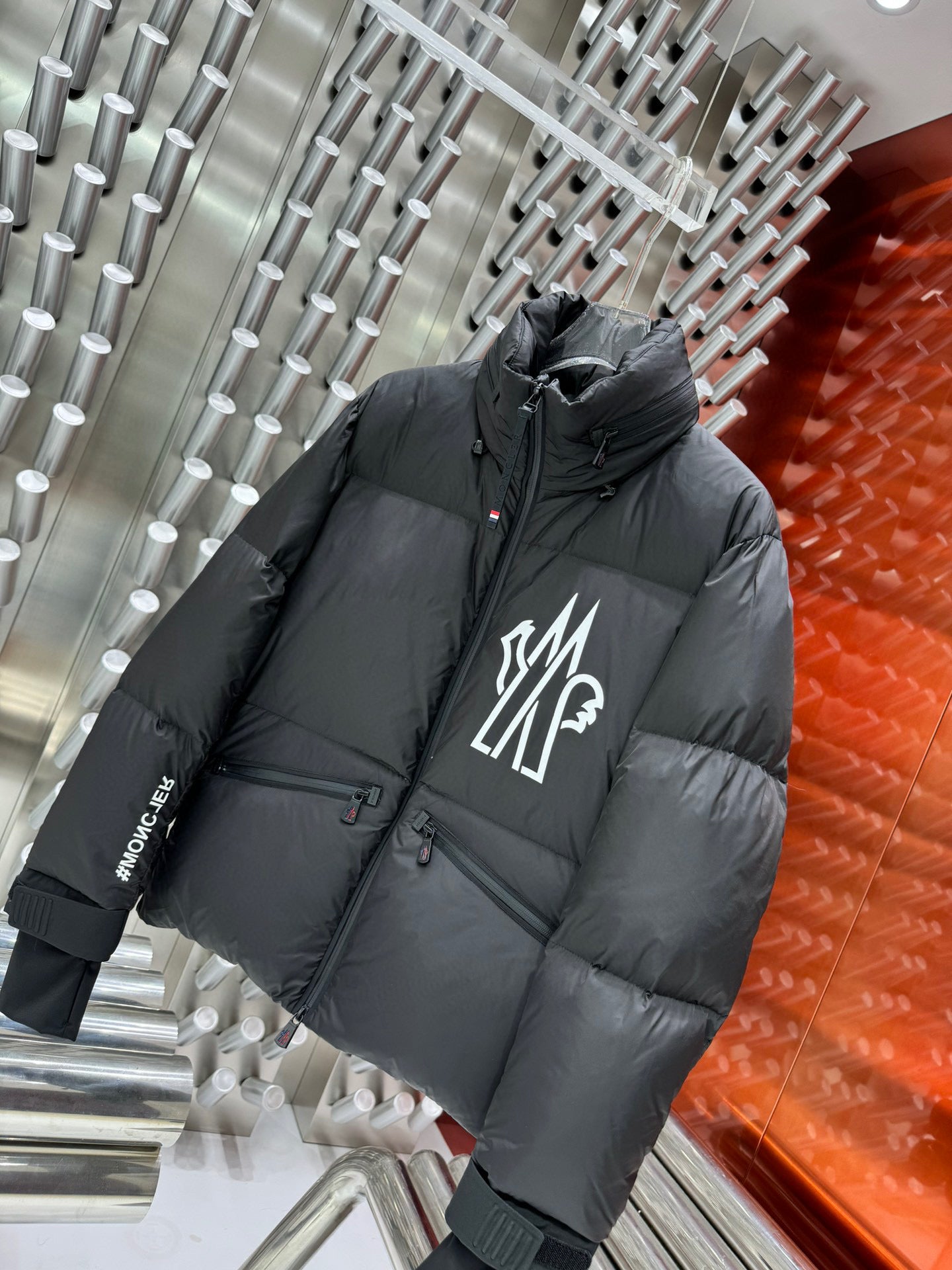 Schwarze Jacke