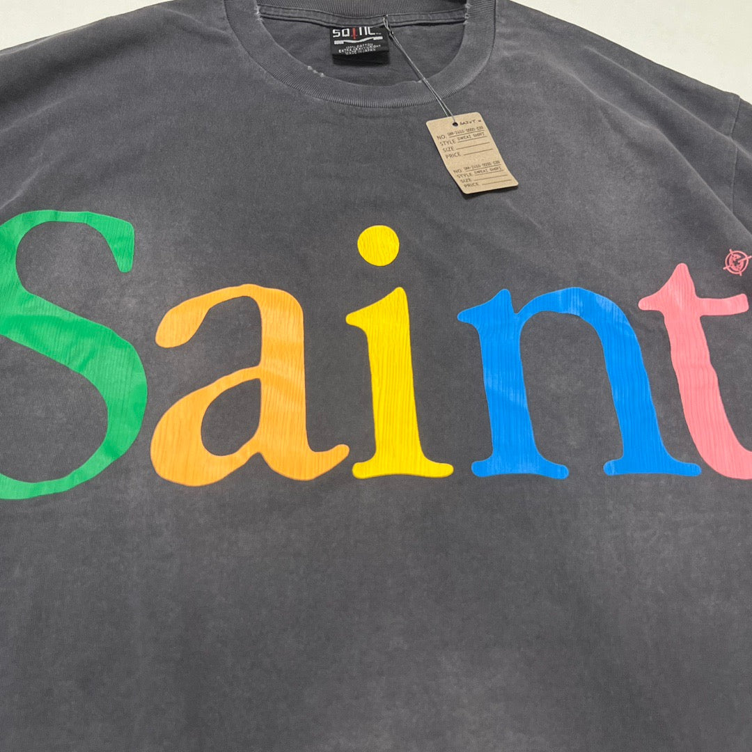 Camiseta negra oscura