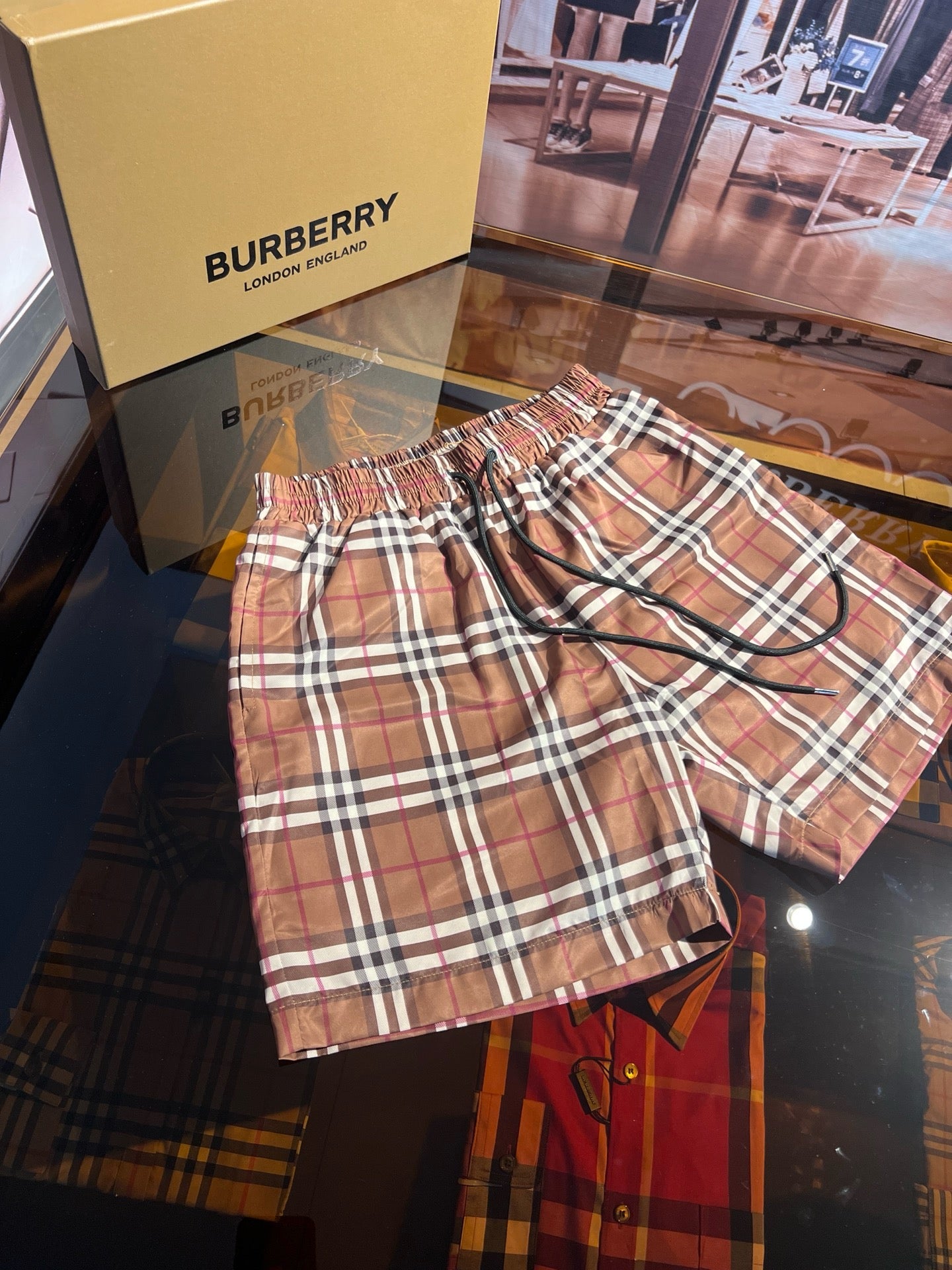 Multi-Colors Short