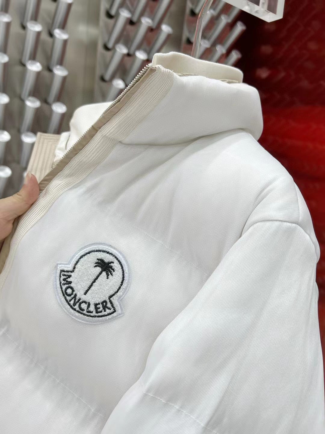 Weiße Jacke