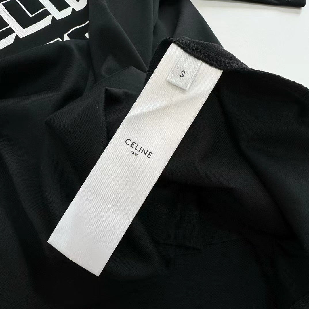 Black T-shirt