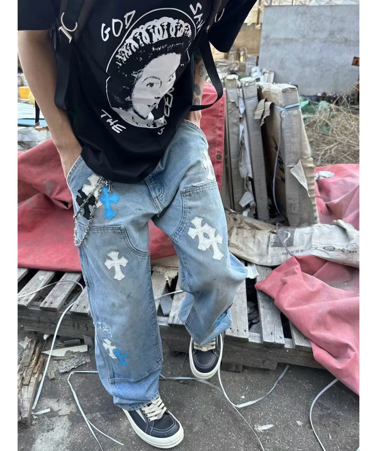 camiseta negra