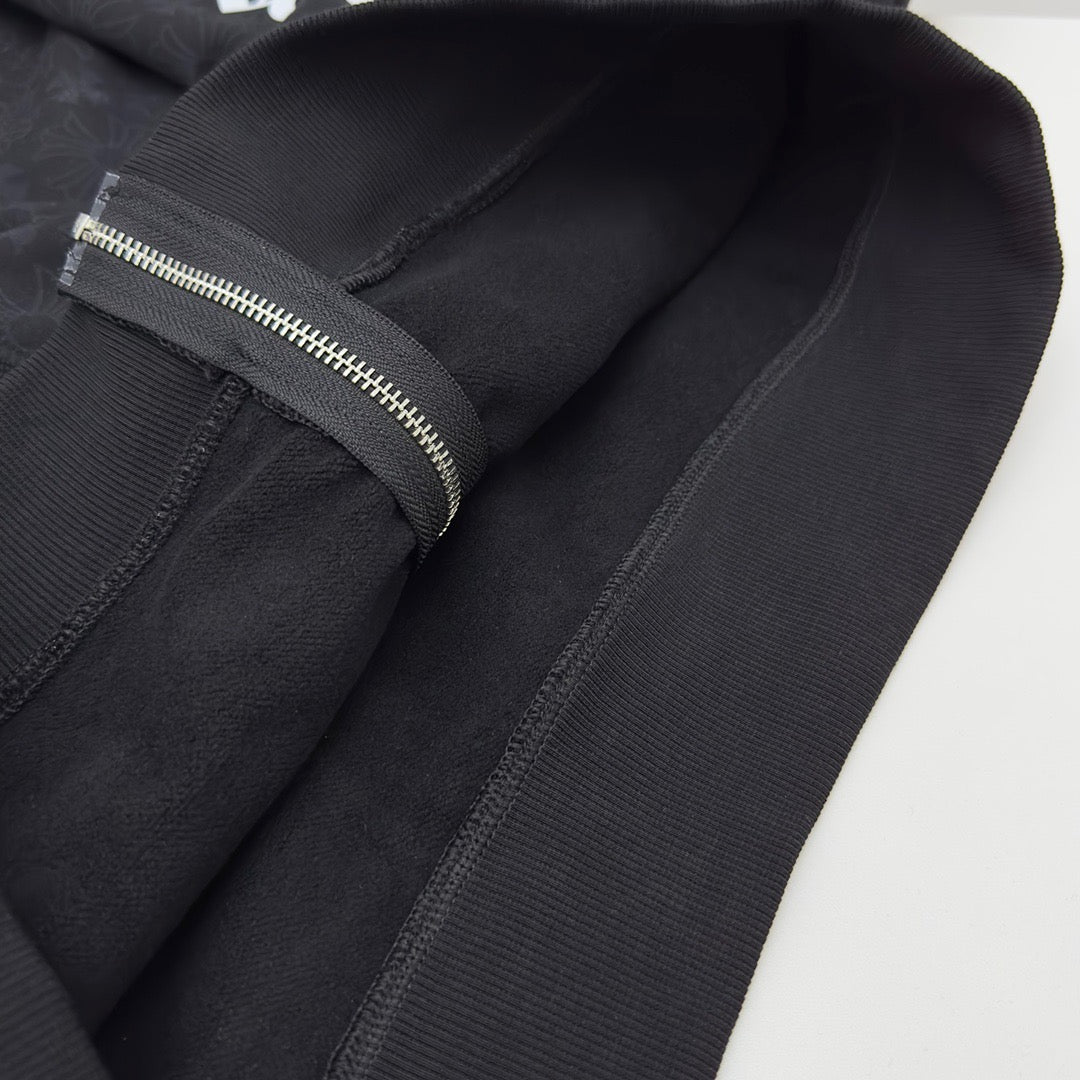 Chaqueta blanca y negra