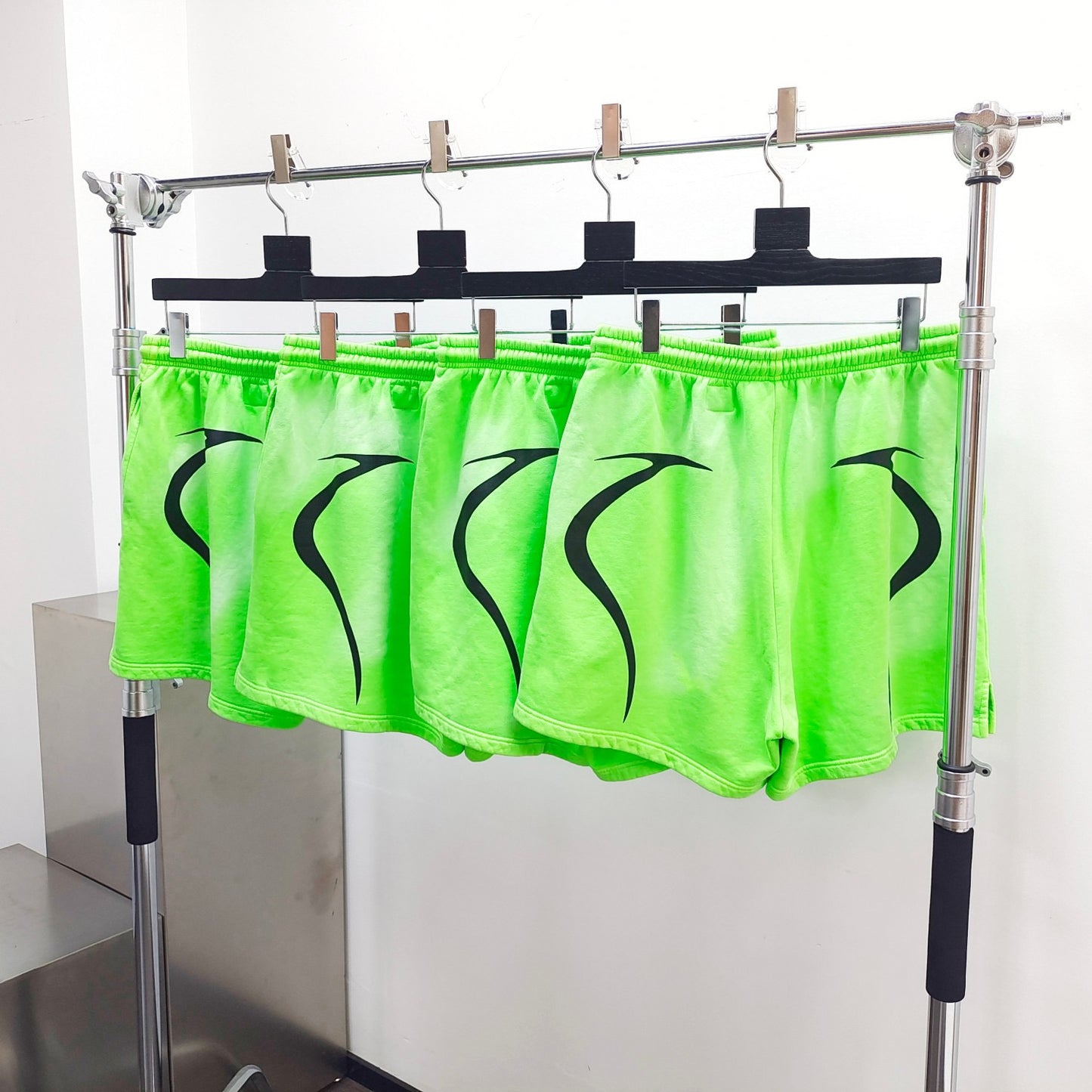 Dunkelgrüne Shorts