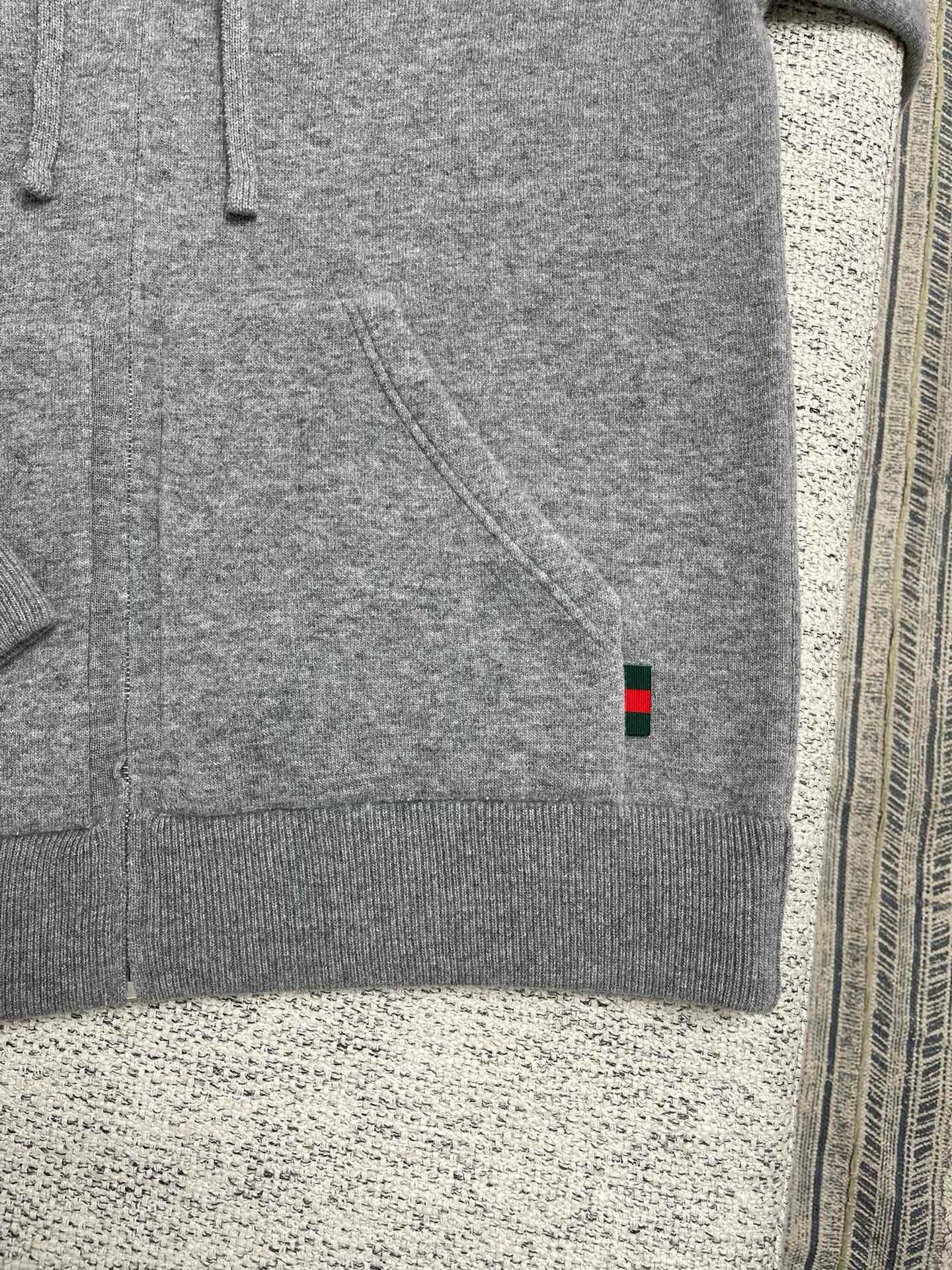 Graue Jacke