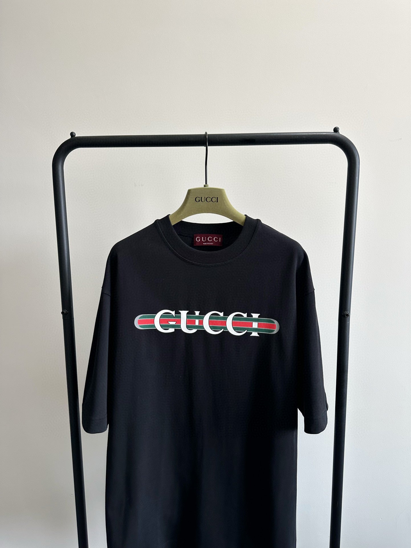 Camiseta negra