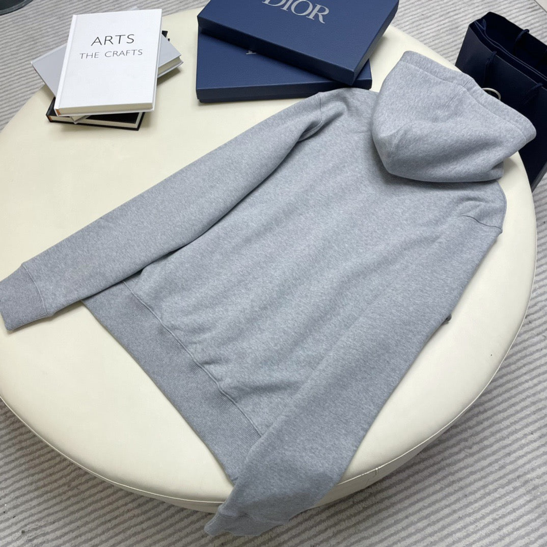 Sudadera con capucha negra y gris