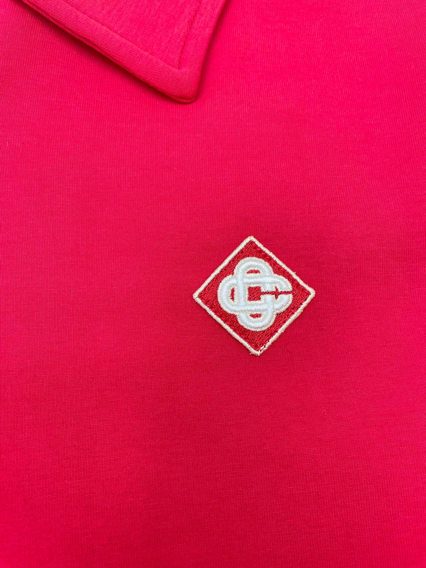 Chaqueta roja y verde