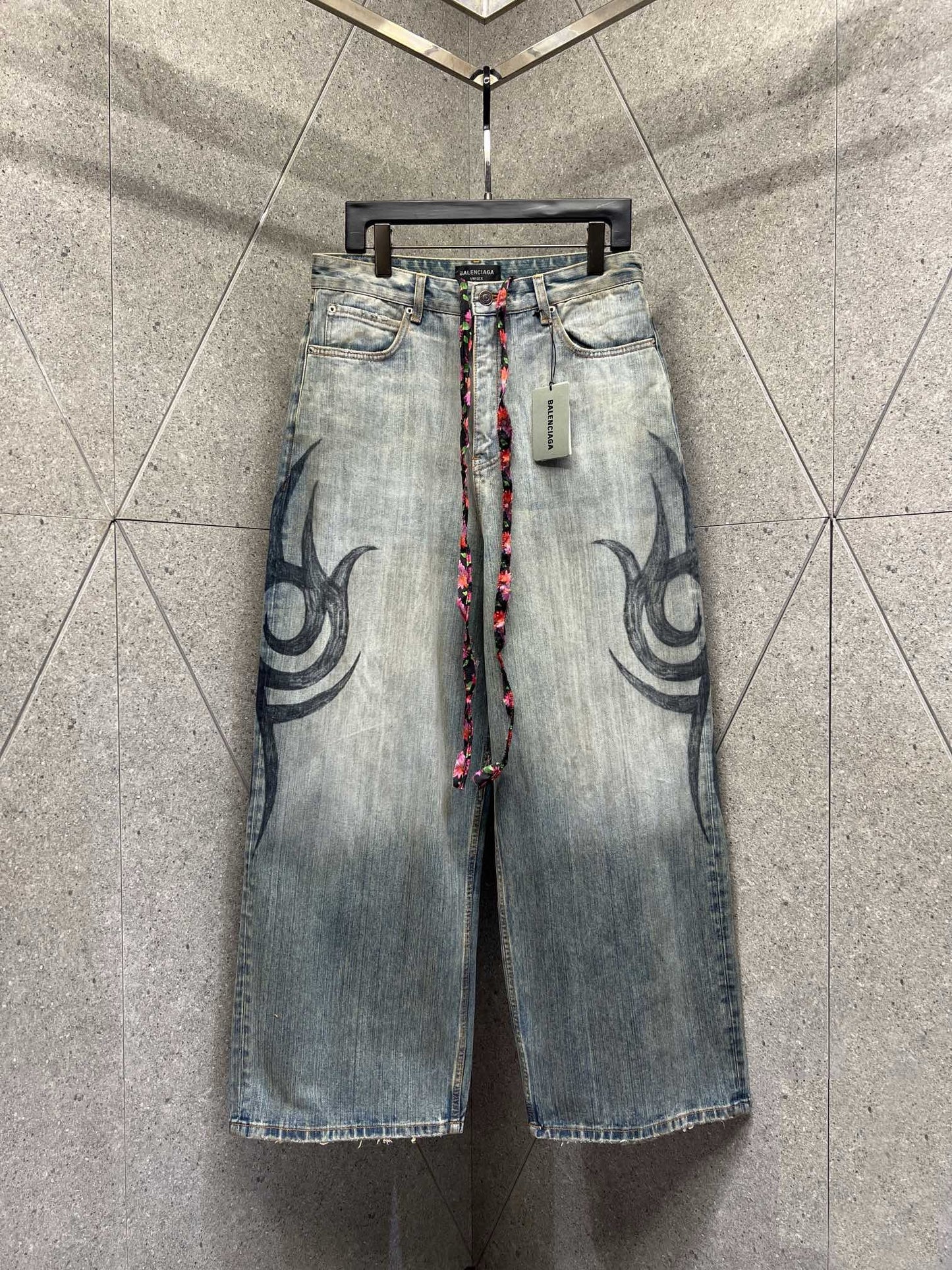 Mehrfarbige Hose